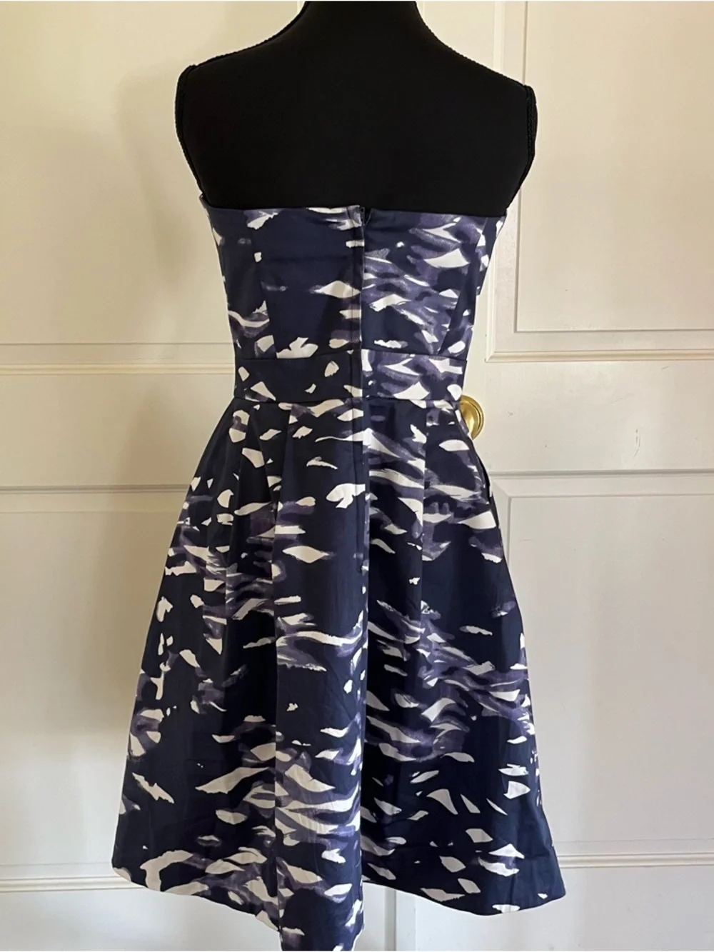 H&M Navy and White Strapless Fit-and-Flare Dress - Picture 4 of 14